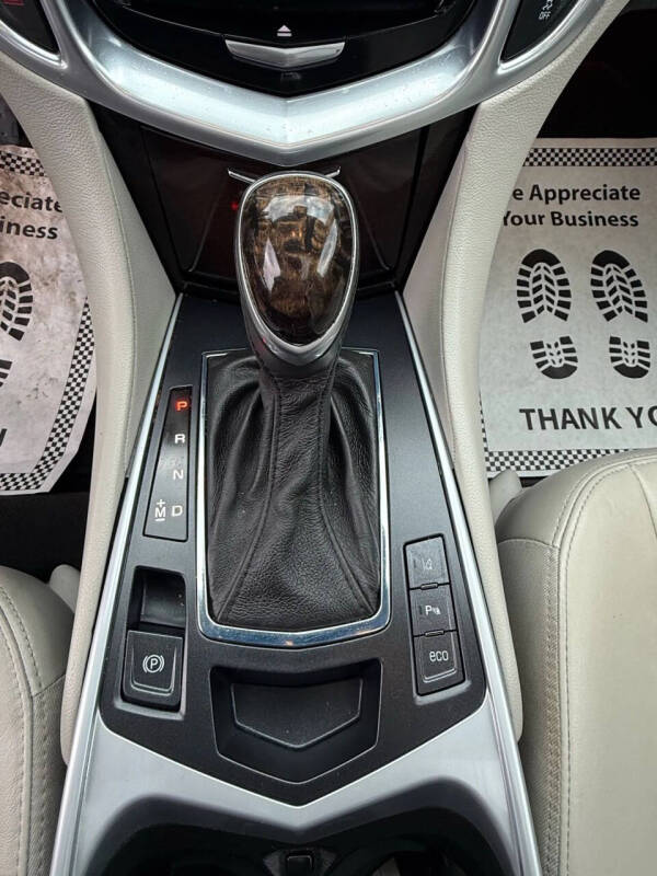 2013 Cadillac SRX Performance Collection