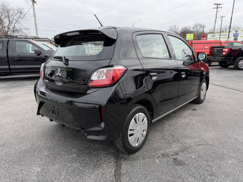2024 Mitsubishi Mirage ES