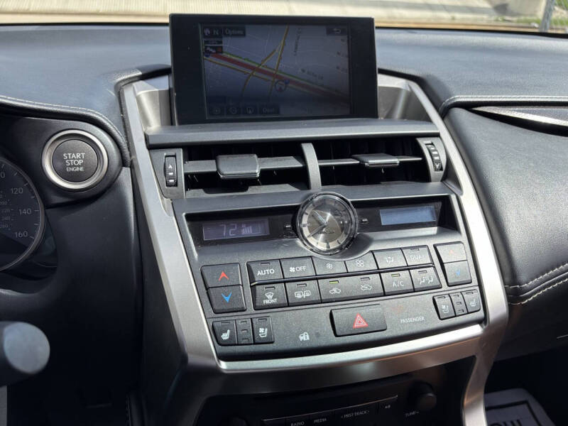 2017 Lexus NX 200t