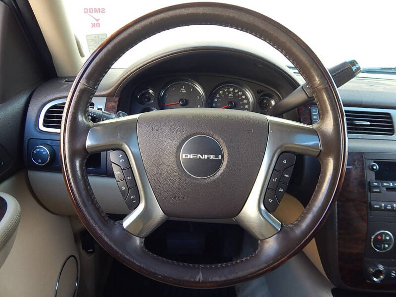 2007 GMC Yukon Denali