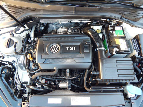 2016 Volkswagen Golf TSI SE