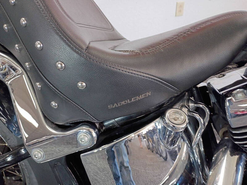 2011 Harley-Davidson Heritage Softail Classic