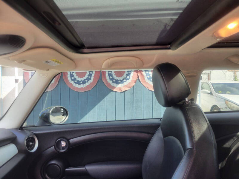 2012 MINI Cooper Hardtop