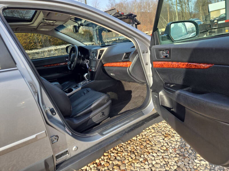 2011 Subaru Outback 2.5i Limited