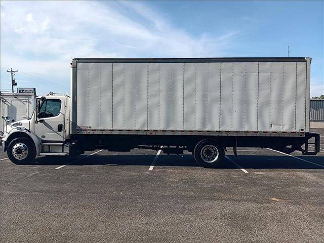 2016 Freightliner M2 106