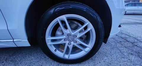 2016 Audi Q5 2.0T quattro Premium Plus