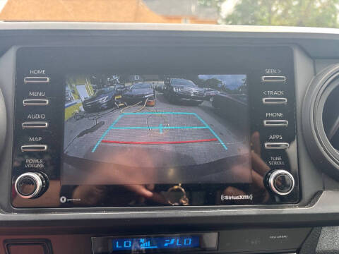 2023 Toyota Tacoma SR V6