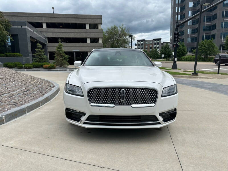 2017 Lincoln Continental Select