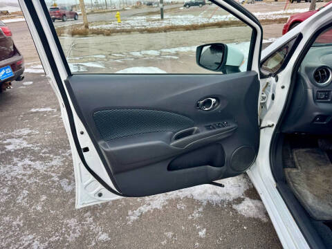 2015 Nissan Versa Note S Plus