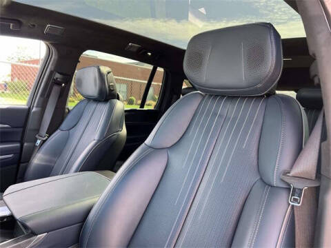 2025 Cadillac Escalade IQ Sport 2