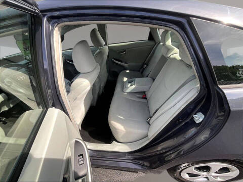 2015 Toyota Prius Two