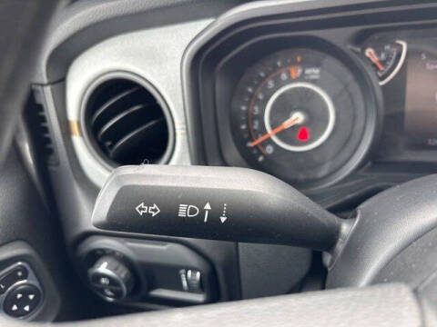 2024 Jeep Gladiator NightHawk