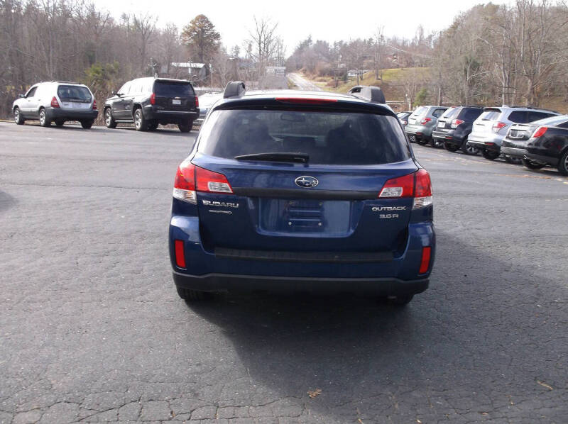 2010 Subaru Outback 3.6R Limited