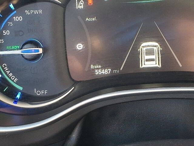 2024 Chrysler Pacifica Plug-In Hybrid Select