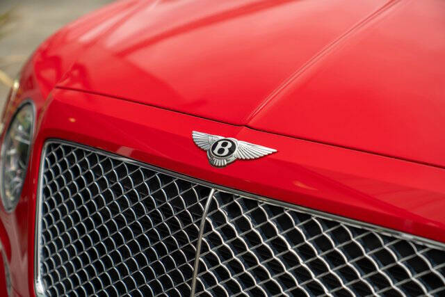 2017 Bentley Bentayga 4