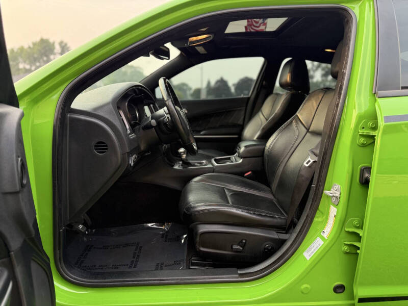 2017 Dodge Charger SXT