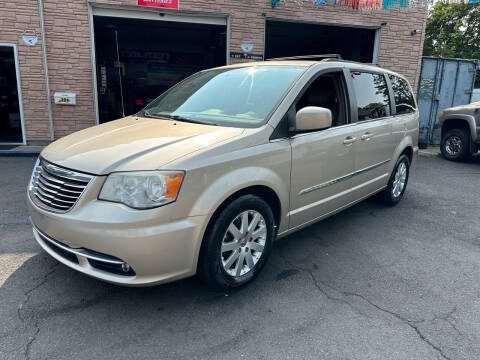 2013 Chrysler Town and Country for sale at West Haven Auto Sales in West Haven CT