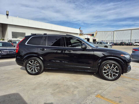 2018 Volvo XC90 T5 Momentum 7-Passenger