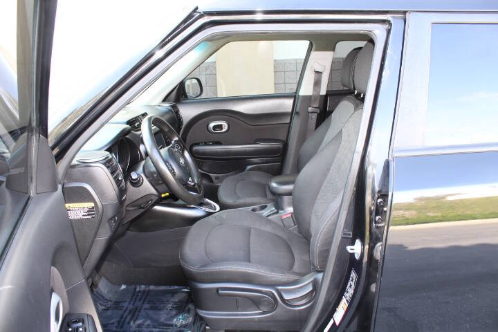 2019 Kia Soul +