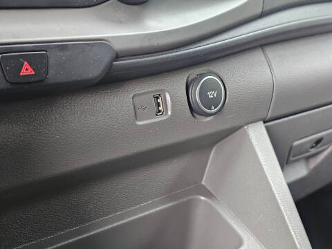 2020 Ford Transit 150 XLT