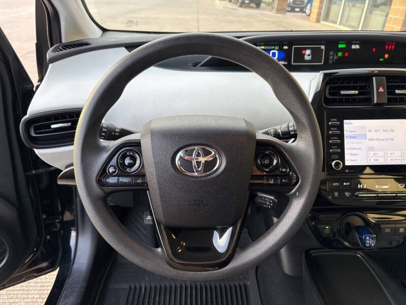 2022 Toyota Prius LE AWD-e