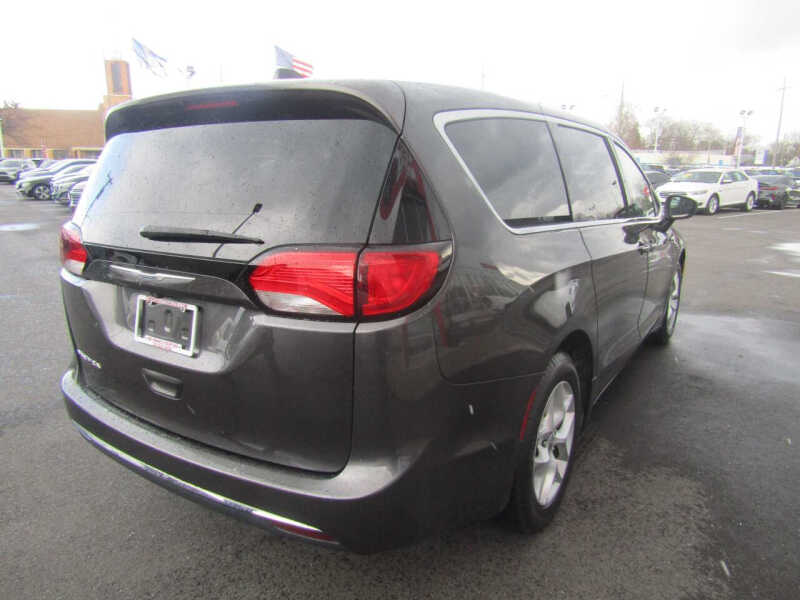 2017 Chrysler Pacifica
