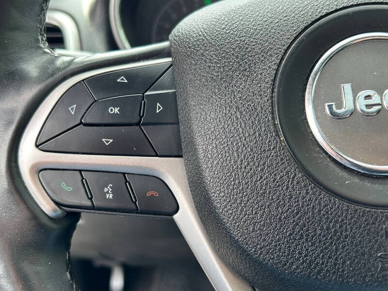 2018 Jeep Grand Cherokee Laredo E