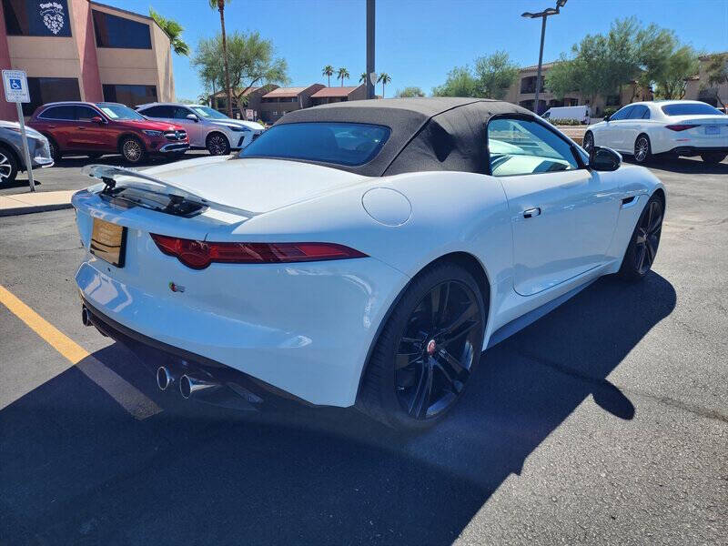 2015 Jaguar F-TYPE V8 S