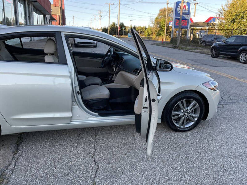 2018 Hyundai Elantra