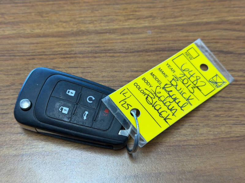 2013 Buick Regal Premium 3