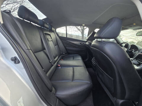 2014 Infiniti Q50 Premium