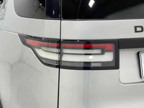 2018 Land Rover Discovery SE