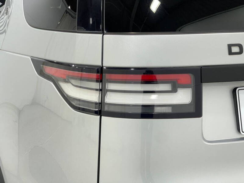 2018 Land Rover Discovery SE