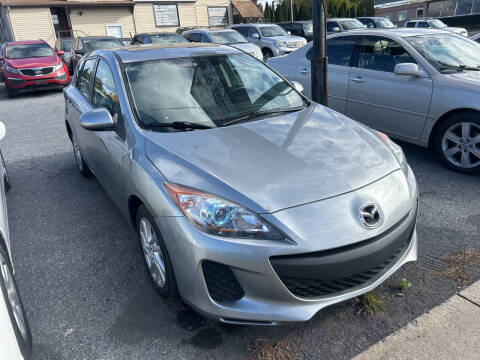 2013 Mazda MAZDA3 i Grand Touring