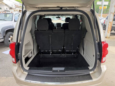 2013 Dodge Grand Caravan SE