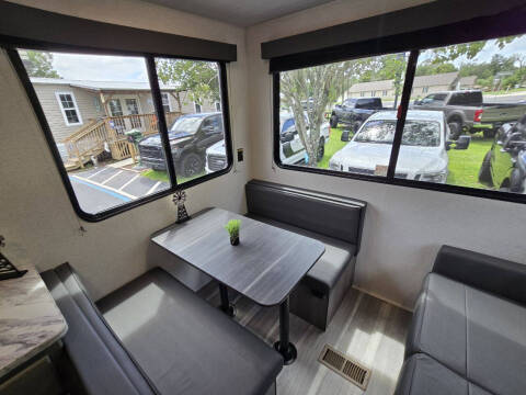 2024 KEYSTONE HIDEOUT 200 RL