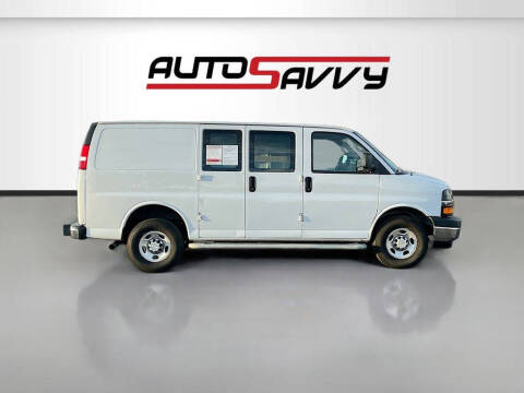 2023 Chevrolet Express 2500