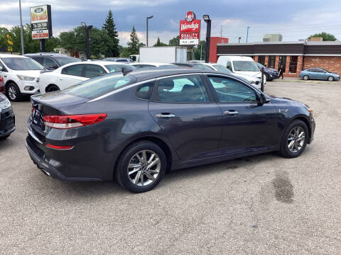 2019 Kia Optima S