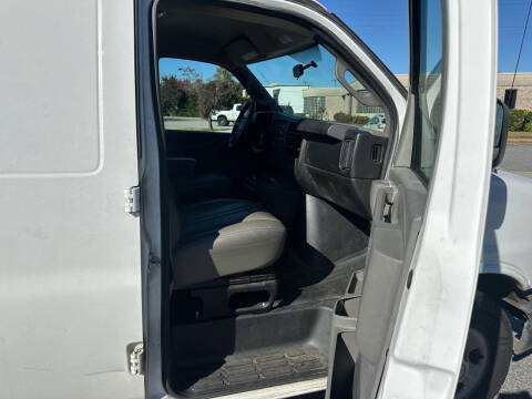 2016 Chevrolet Express 2500