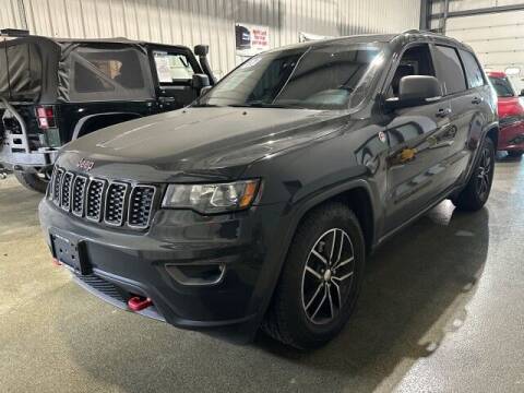 2017 Jeep Grand Cherokee for sale at Preferred Auto Fort Wayne in Fort Wayne IN