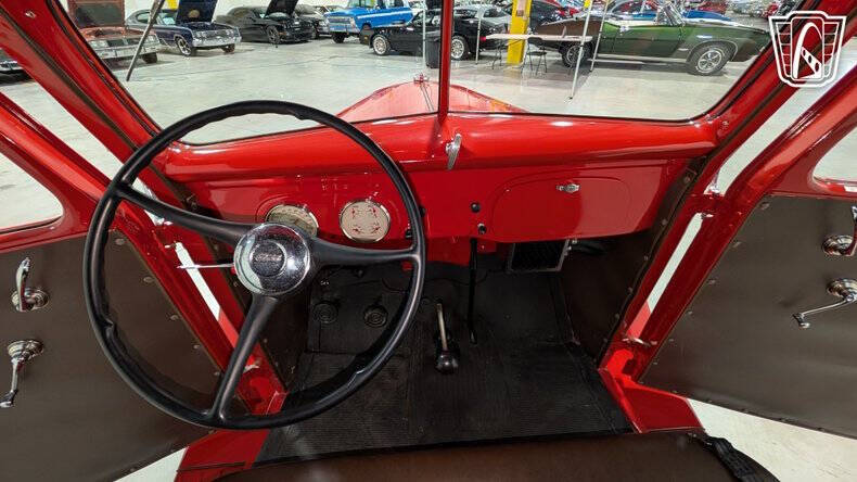 1937 Ford F-100