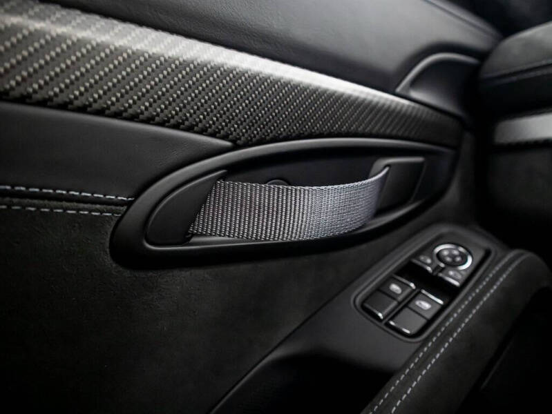 2024 Porsche 718 Cayman GT4 RS