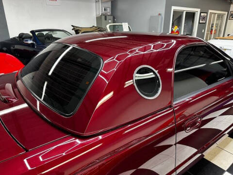 2004 Ford Thunderbird Deluxe