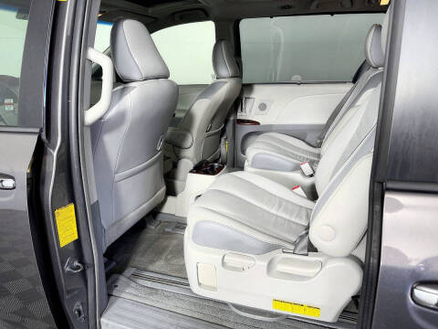 2013 Toyota Sienna