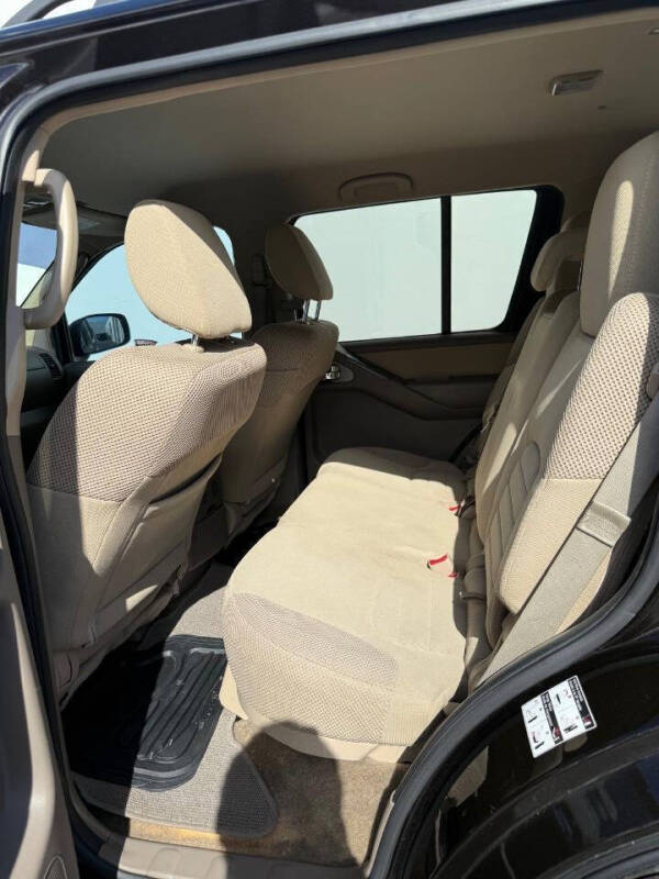 2012 Nissan Pathfinder S