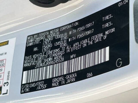 2024 Toyota 4Runner SR5