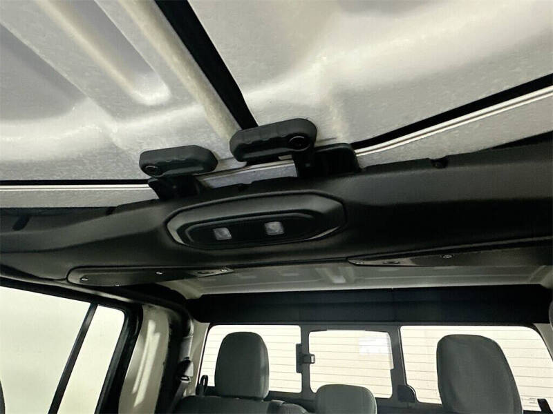 2025 Jeep Gladiator Willys