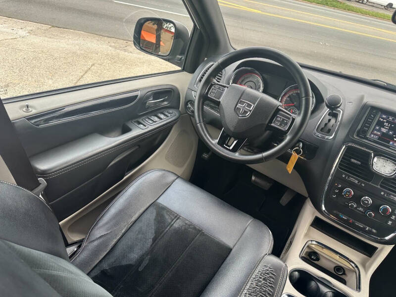 2017 Dodge Grand Caravan SXT