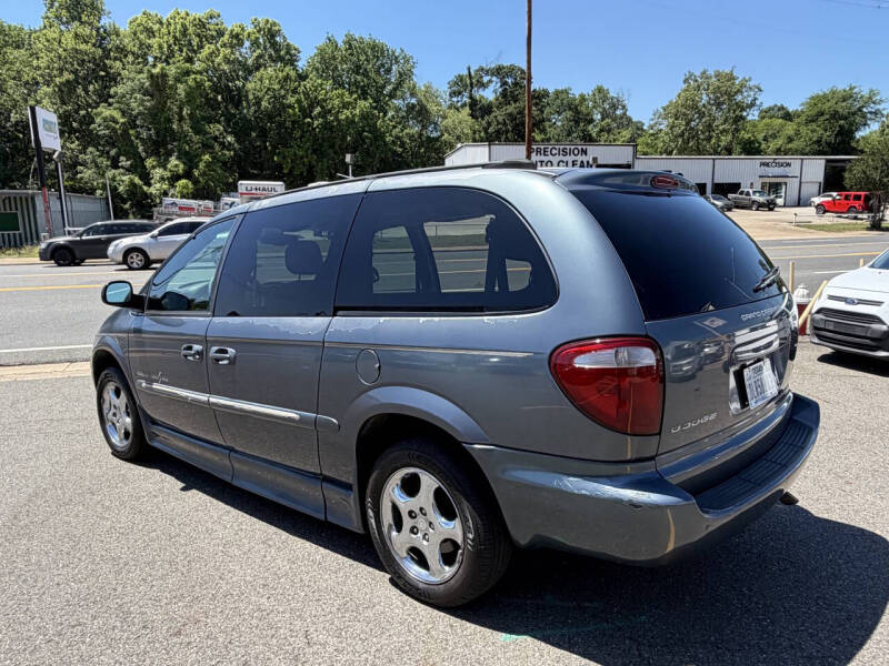 2002 Dodge Grand Caravan ES