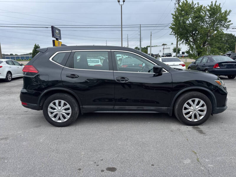 2017 Nissan Rogue S